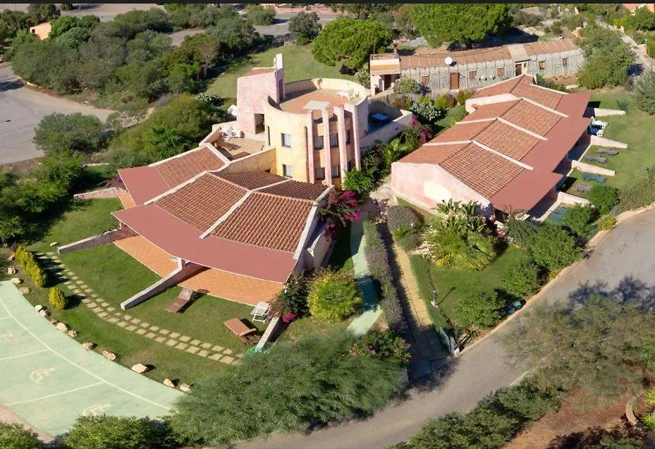 Aparthotel Residence Il Borgo Di Porto Corallo Villaputzu Italië